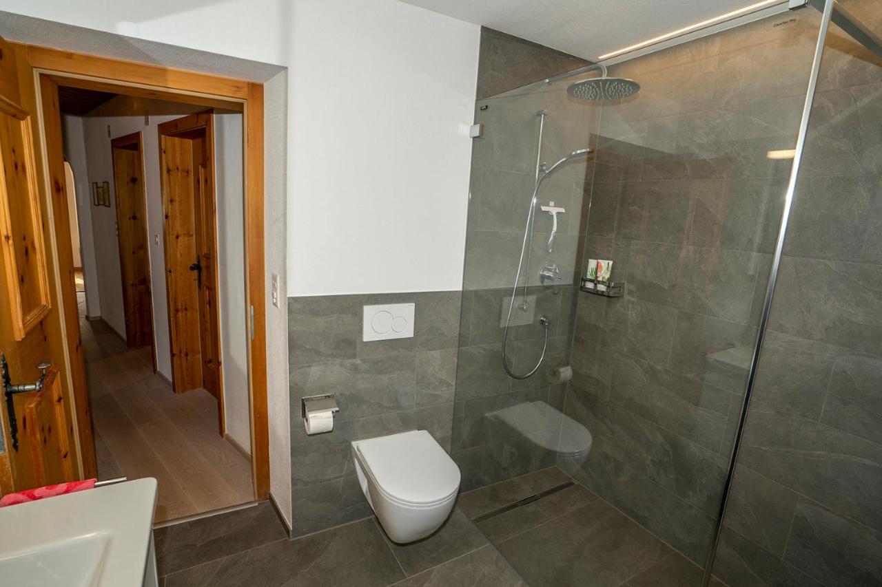 Chasa Nogler - Ferienwohnung Ramosch Dış mekan fotoğraf