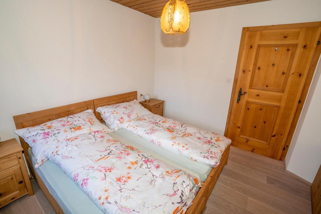 Chasa Nogler - Ferienwohnung Ramosch Dış mekan fotoğraf
